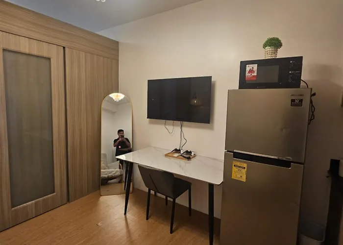 Shell Residences Mall Of Chullen Apartment