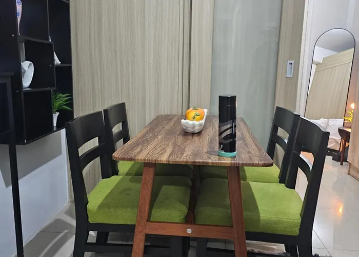 Shell Residences Mall Of Chullen Apartment